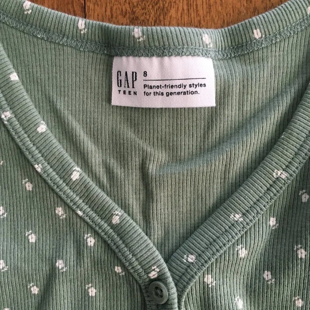 Gap cami dress and tees M 8 NWT